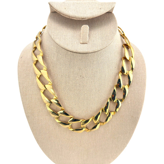 Chunky gold-tone link necklace – full view