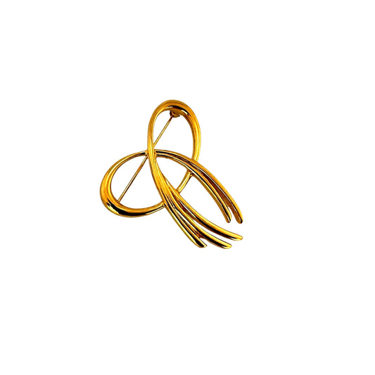 Vintage double-loop brooch in gold tone, front view