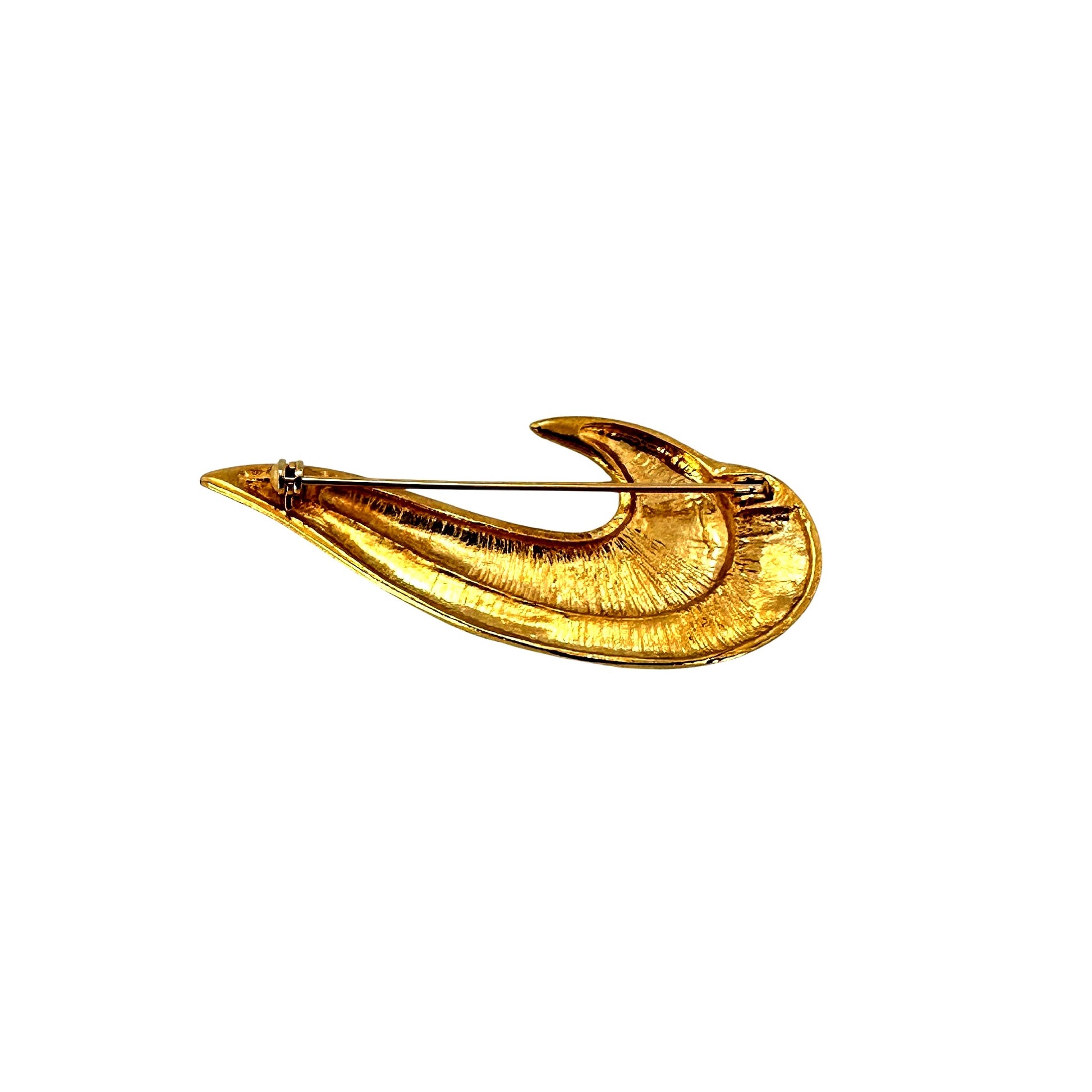 Vintage wave brooch in gold tone, back view with pin closure
