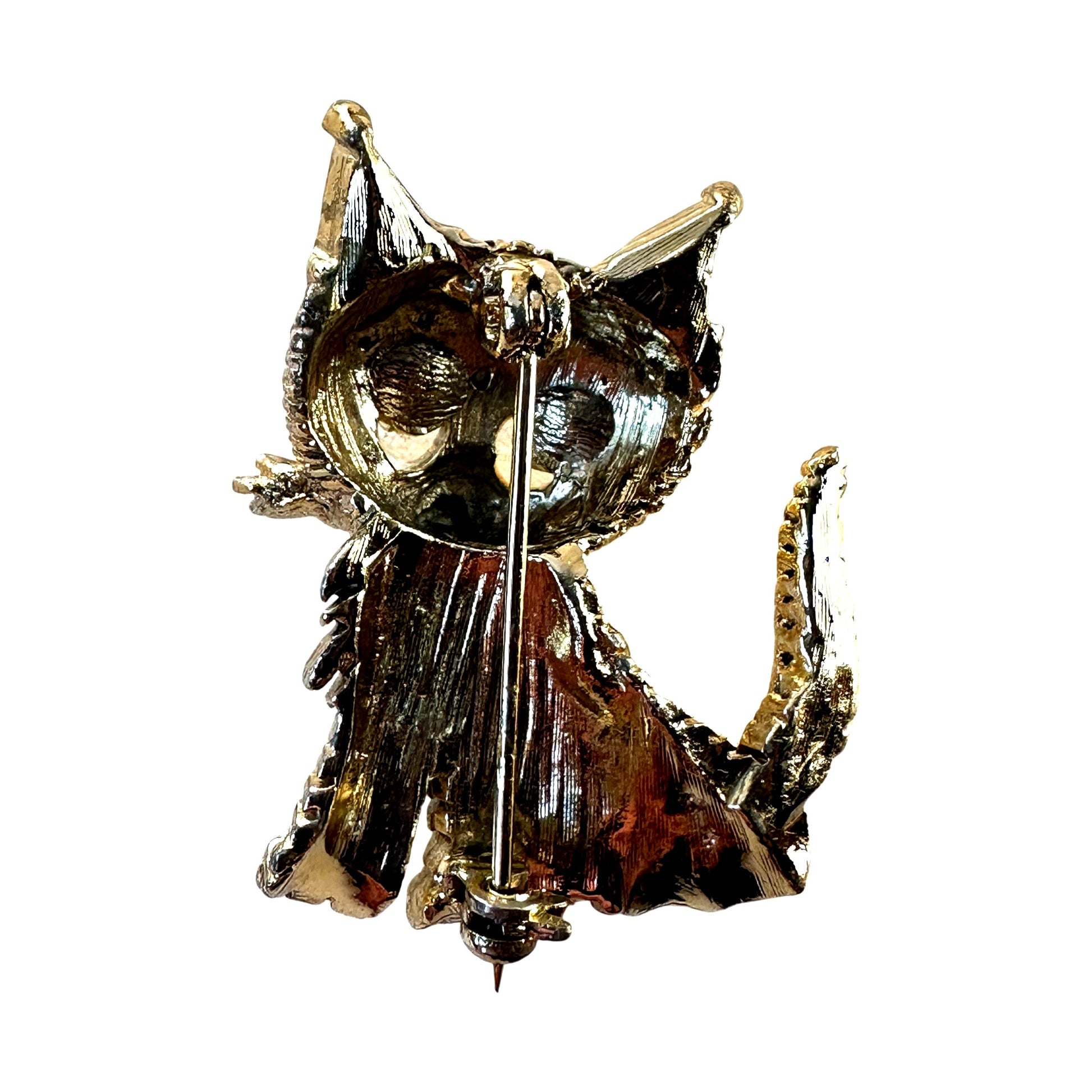 Gold-tone rhinestone kitten brooch – on display